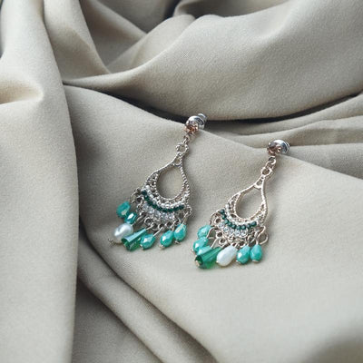 【Pendant Earrings】Teal Crystal & Pearl Earrings - Gold-Plated Layered Chain Design - Refined Versatility for Elegant Ladies