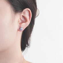 Laden Sie das Bild in den Galerie-Viewer, Anting-anting Stud, Kristal Biru / Hijau, Reka Bentuk Minimalis, Penting untuk Pencinta Fesyen, Sesuai untuk Dipakai Harian cute  earrings