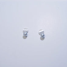 Load image into Gallery viewer, 【Stud Earrings】Light Grey Pearl Earrings, Minimalist Elegant Design, Daily Wear For Female Fashion Lovers