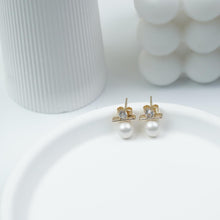 Load image into Gallery viewer, 【Stud Earrings】 White Pearl Zircon Stud Earrings,Classic &amp; Versatile Style,Elegant Jewelry for Women