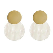 Carica l&#39;immagine nel visualizzatore di Gallery, Exquisite Simulated Pearl Stud Earrings Fashion Long Statement Earrings for Womenn Party Wedding Female Jewelry Gift