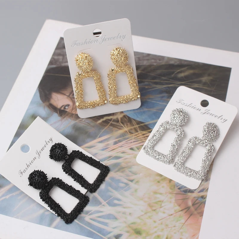New Hollow Geometric Trapezoid Drop Earrings for Women Personality Punk Carved Metal Brincos Jewelry Hyperbole Trendy Gift