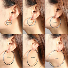 Laden Sie das Bild in den Galerie-Viewer, Hoop Earrings Gold Silver Color Small Big Circle Earring Set for Women Simple Punk Ear Clip