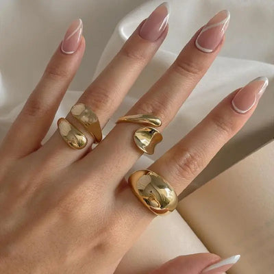 Punk Gothic Exaggerate Lip Imitation Pearl Rings Vintage Metal Geometric Spiral Ring Set for Women Fashion Charm Finger Jewelry