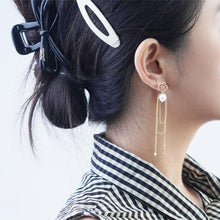 Load image into Gallery viewer, 【Earrings】Layered Petal Pearl Earrings Gold Bead Chains Asymmetrical Dangle Lightweight Design for Ladies