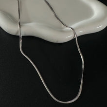 Load image into Gallery viewer, 【Snake Chain Necklace】Classic Alloy Chain, Stylish &amp; Versatile, Perfect for Daily &amp; Fashion Lovers