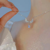 Luxury White Round Moonstone Pendant Necklaces Women Fashion Jewelry Choker Clavicle Chain Short Charm Necklace