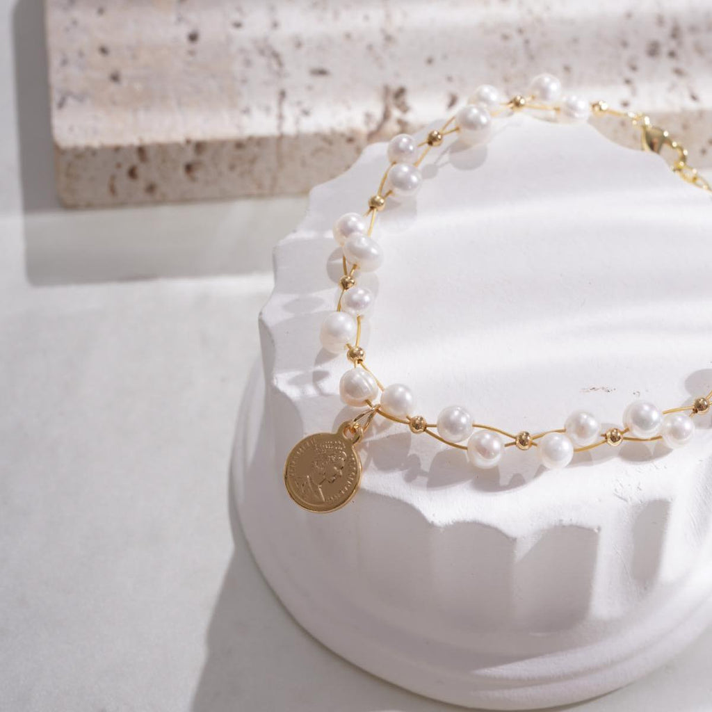 【Bracelet】 Interweave Copper with Natural Freshwater Pearl Adjustable Bracelet, Delicate Pendant and Heart End, Versatile Accessory for Women