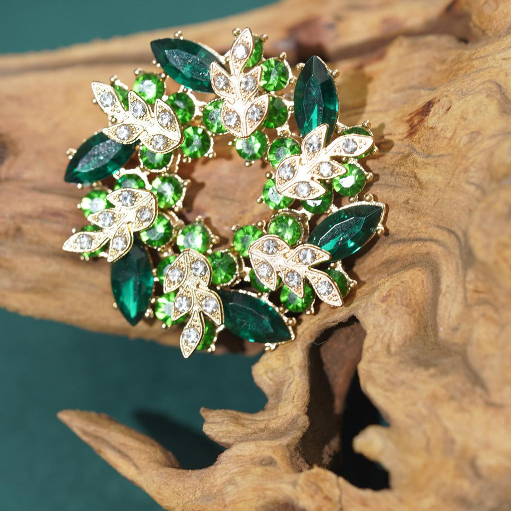 Elegant Floral Crystal Brooch - Green Rhinestone Leaf Design for Formal Occasions, Women's Fashion Accessory