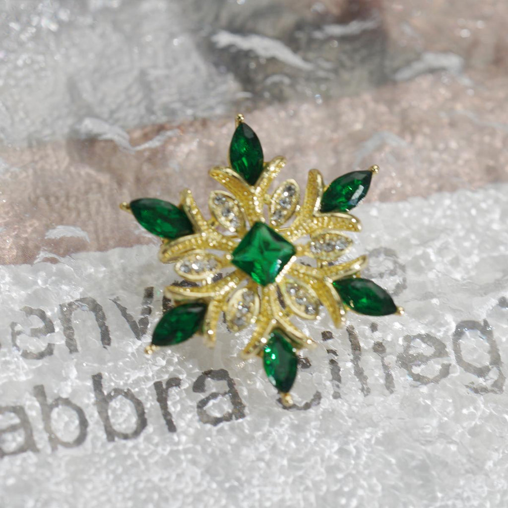 Gold-Plated Snowflake Brooch - Emerald Green Gems, Dazzling Sparkle for Daily Style