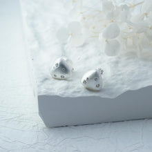 Load image into Gallery viewer, 【Clip-On Earrings】Matte Triangle Zircon Earrings Star &amp; Circle Design Jewelry for Elegant Women