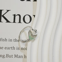 Charger l&#39;image dans la galerie, Cincin Ekor Duyung, Hijau Kecerunan Enamel, Hiasan Zirkon, Barang Kemas Dongeng, Sesuai untuk Gadis Pencinta Lautan stainless  steel  ring