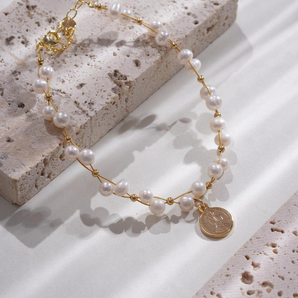 【Bracelet】 Interweave Copper with Natural Freshwater Pearl Adjustable Bracelet, Delicate Pendant and Heart End, Versatile Accessory for Women