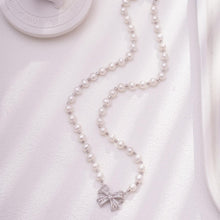 Load image into Gallery viewer, 【Necklace】Silver Elegant Natural Freshwater Pearl Necklace with Shining Zircon Accent, Perfect Jewelry for Lover