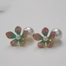 Load image into Gallery viewer, Anting-anting Jatuh Bunga, Merah Jambu-Merah Jambu-Mutiara, Anting-anting Jatuh Bunga Tepi Emas, Gaya Vintaj-Segar, Untuk Gadis