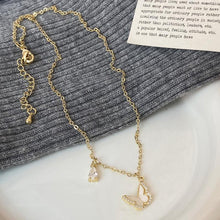 Load image into Gallery viewer, 【Pendant Necklace】French Style Alloy Gold-Tone Necklace with Butterfly Charm &amp; Pearl Accents, Minimalist Layered Jewelry for Women, Delicate Everyday Elegance