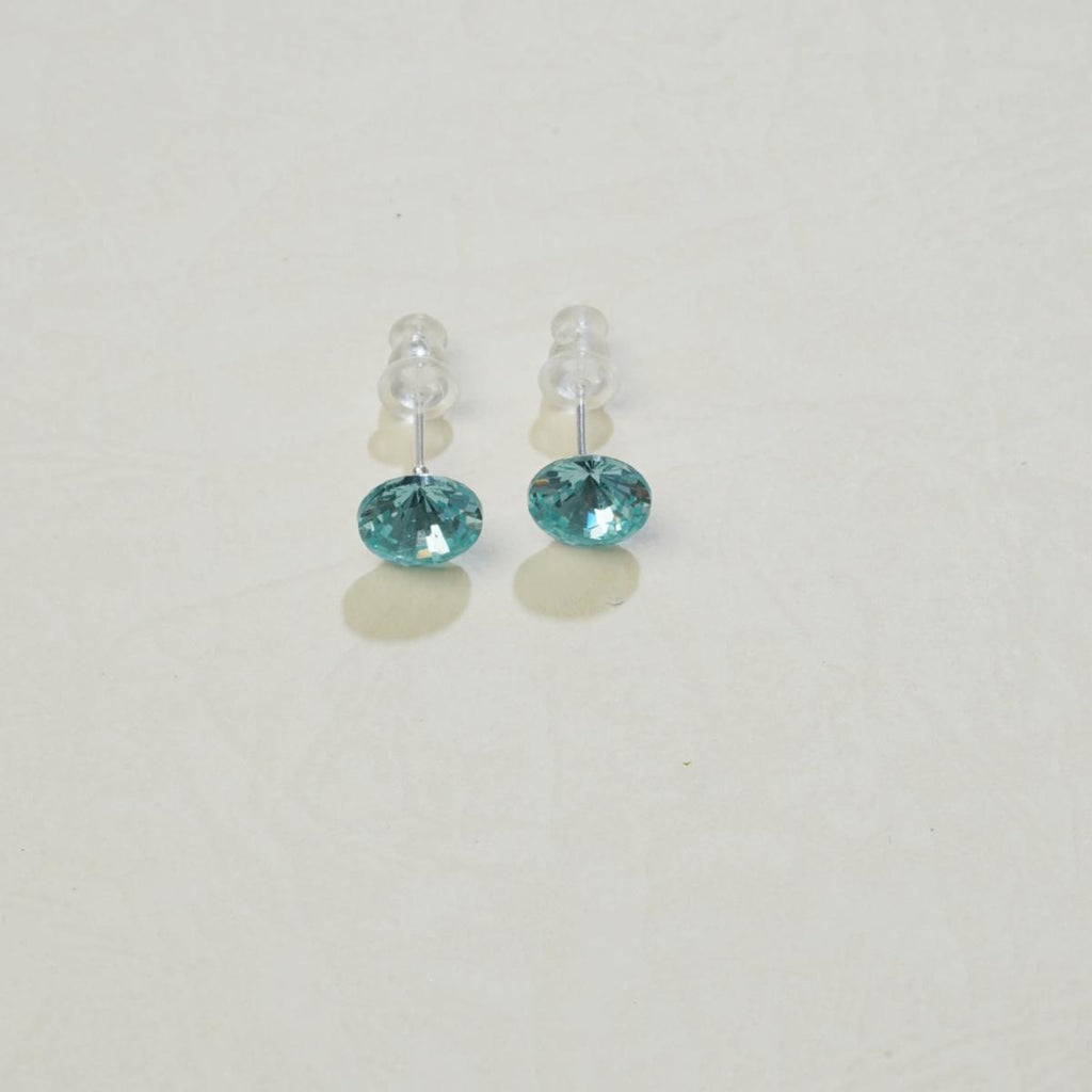 Anting-anting Stud, Kristal Biru / Hijau, Reka Bentuk Minimalis, Penting untuk Pencinta Fesyen, Sesuai untuk Dipakai Harian cute  earrings