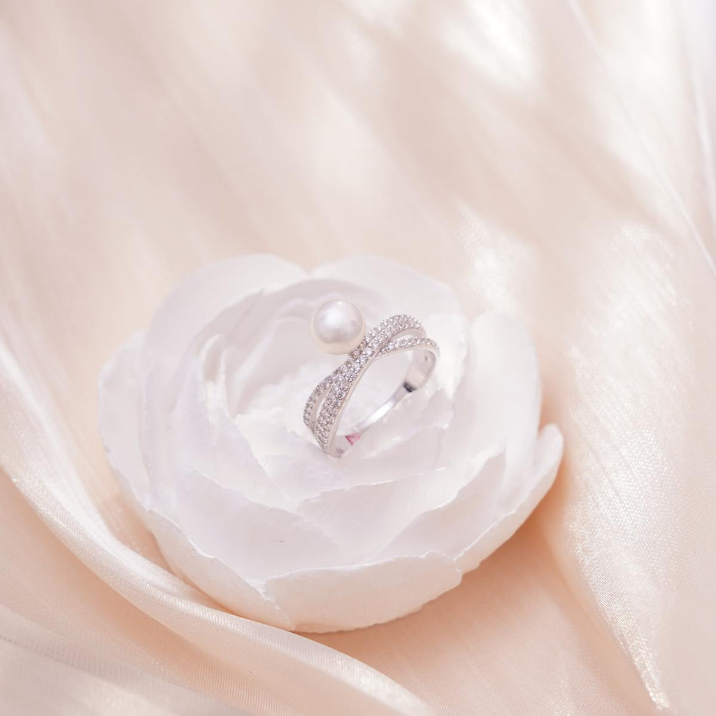 【Ring】Silver Ring Natural Freshwater Pearl, Shining Zircon Cross-Band Design, Elegant Jewelry for Women, Perfect Gift for Lover