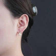 Load image into Gallery viewer, 【Drop Earrings】 Gold-Plated Square Pearl Earrings, Elegant Delicate Design, Chic &amp; Stylish for Women