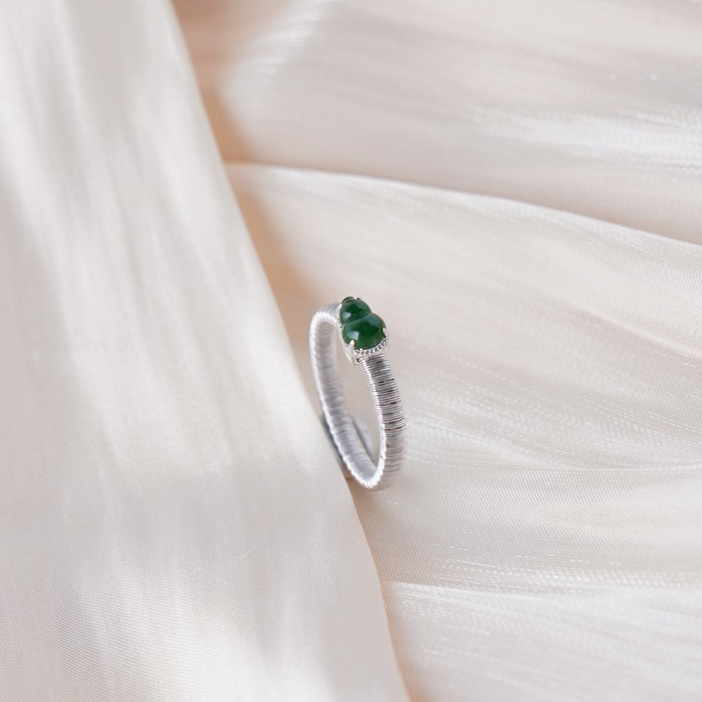 【Ring】S925 Silver Green Jadeite Gourd Ring Lucky Charm Jewelry Elegant Daily Accessory for Women