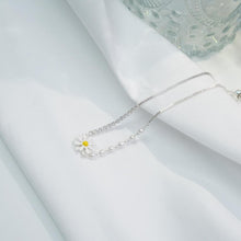Load image into Gallery viewer, Elegant Daisy Pearl &amp; Zircon Bracelet, Silver-Tone Chain with Adjustable Slider, Dainty Jewelry Gift for Women