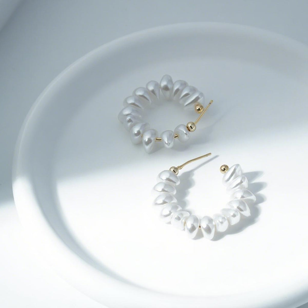 【Hoop Earrings】Pearl-White Alloy Plated Gold Earrings, Delicate & Chic Daily for Fashion Ladies.