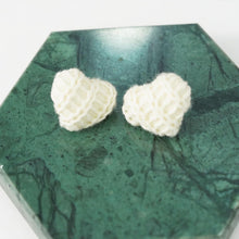 Load image into Gallery viewer, 【Stud Earrings】Pink &amp; White Knitted Heart Studs,Cute Sweet Style for Young Women