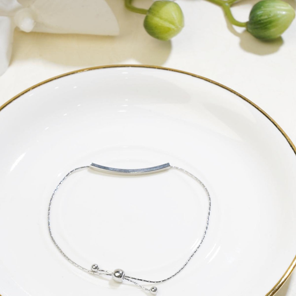 【Bracelet】Silver Alloy Bracelet with Delicate Twist Chain Adjustable, Minimalist Jewelry for Women