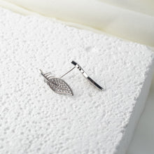 Load image into Gallery viewer, 【Stud Earrings】Zircon Inlaid Feather Stud Earrings, Light &amp; Sparkly, Ideal for Women Loving Natural Style Accessories