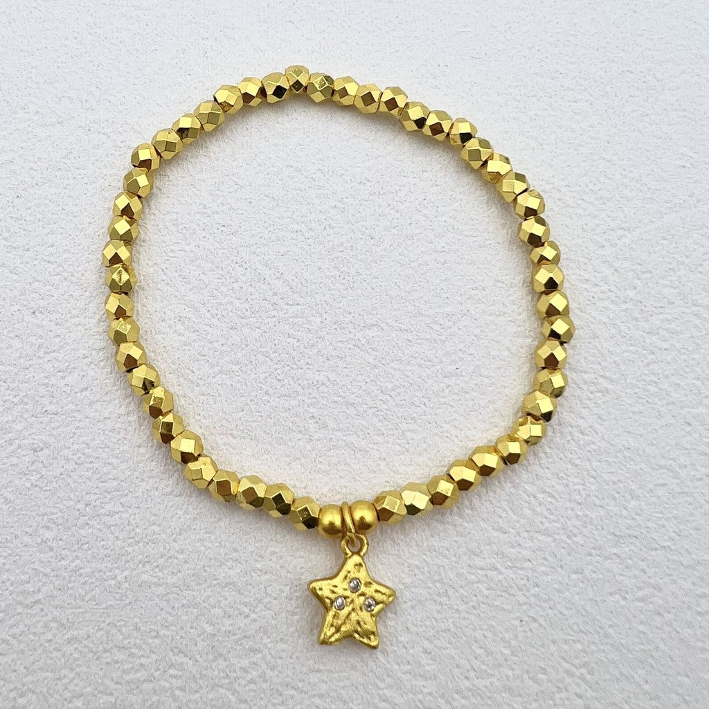 Muslim Friendly Vietnam Sand Gold Bracelet with Star Pendant – Elegant & Minimalist Jewelry for Everyday Wear