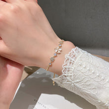 Charger l&#39;image dans la galerie, Gold Floral Bracelet with Crystal Accents - Muslimah-Friendly Jewelry for Tudung &amp; Baju Kurung