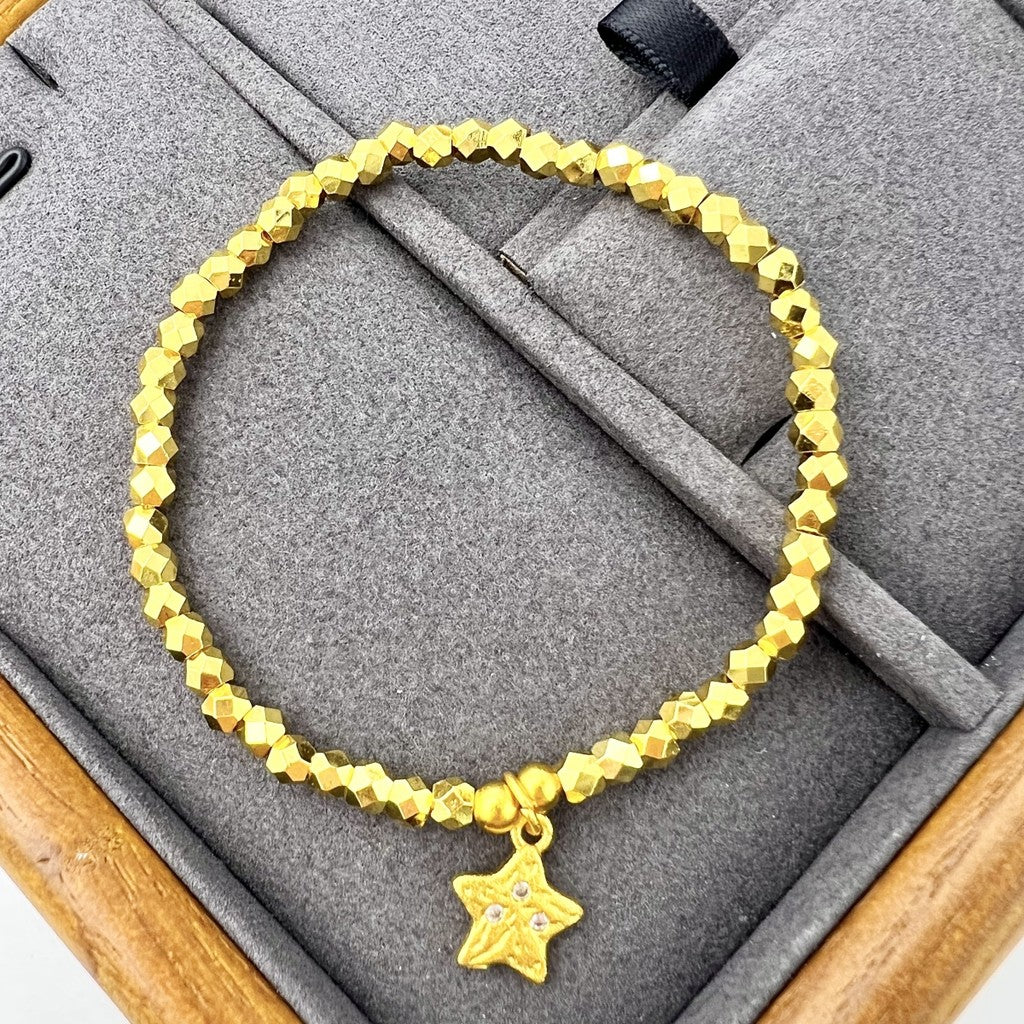 Muslim Friendly Vietnam Sand Gold Bracelet with Star Pendant – Elegant & Minimalist Jewelry for Everyday Wear