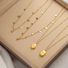 Charger l&#39;image dans la galerie, Titanium Steel Pendant Necklace | Hypoallergenic Gold Chain with Zircon &amp; Shell Charms | 45cm Adjustable for Daily/Gift