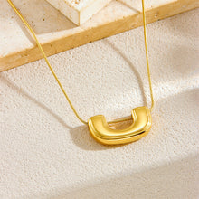 Charger l&#39;image dans la galerie, Modernist U-Pendant Necklace | Women Minimalist  Hypoallergenic Adjustable Chain for Daily Elegance