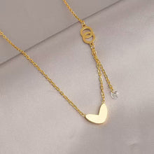 Charger l&#39;image dans la galerie, Titanium Steel Paperclip Necklace | Hypoallergenic Adjustable Chains with Charms | Edgy Daily Jewelry for Women
