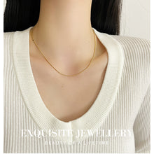 Charger l&#39;image dans la galerie, Delicate Gold Chain Necklace for Women | 18K Gold Plated Minimalist Jewelry | Hypoallergenic Adjustable 45cm