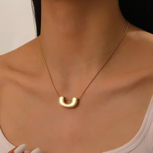 Charger l&#39;image dans la galerie, Modernist U-Pendant Necklace | Women Minimalist  Hypoallergenic Adjustable Chain for Daily Elegance