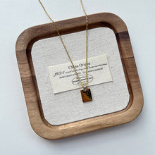 Charger l&#39;image dans la galerie, Gold Geometric Pendant Necklace Set | Minimalist Layered Chains with Letter &amp; Shape Charms | Korean-Inspired Daily Jewelry