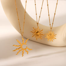 Charger l&#39;image dans la galerie, Solar Radiance Elegance | Sun Motif Necklace for Baju Kurung &amp; Raya Splendor