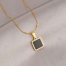 Charger l&#39;image dans la galerie, Titanium Steel Paperclip Necklace | Hypoallergenic Adjustable Chains with Charms | Edgy Daily Jewelry for Women